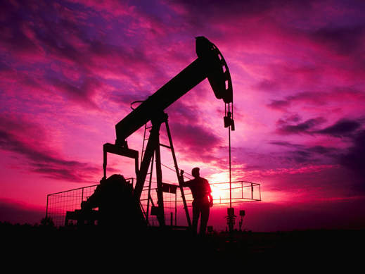 Energies fossiles : puits de pétrole energies fossiles